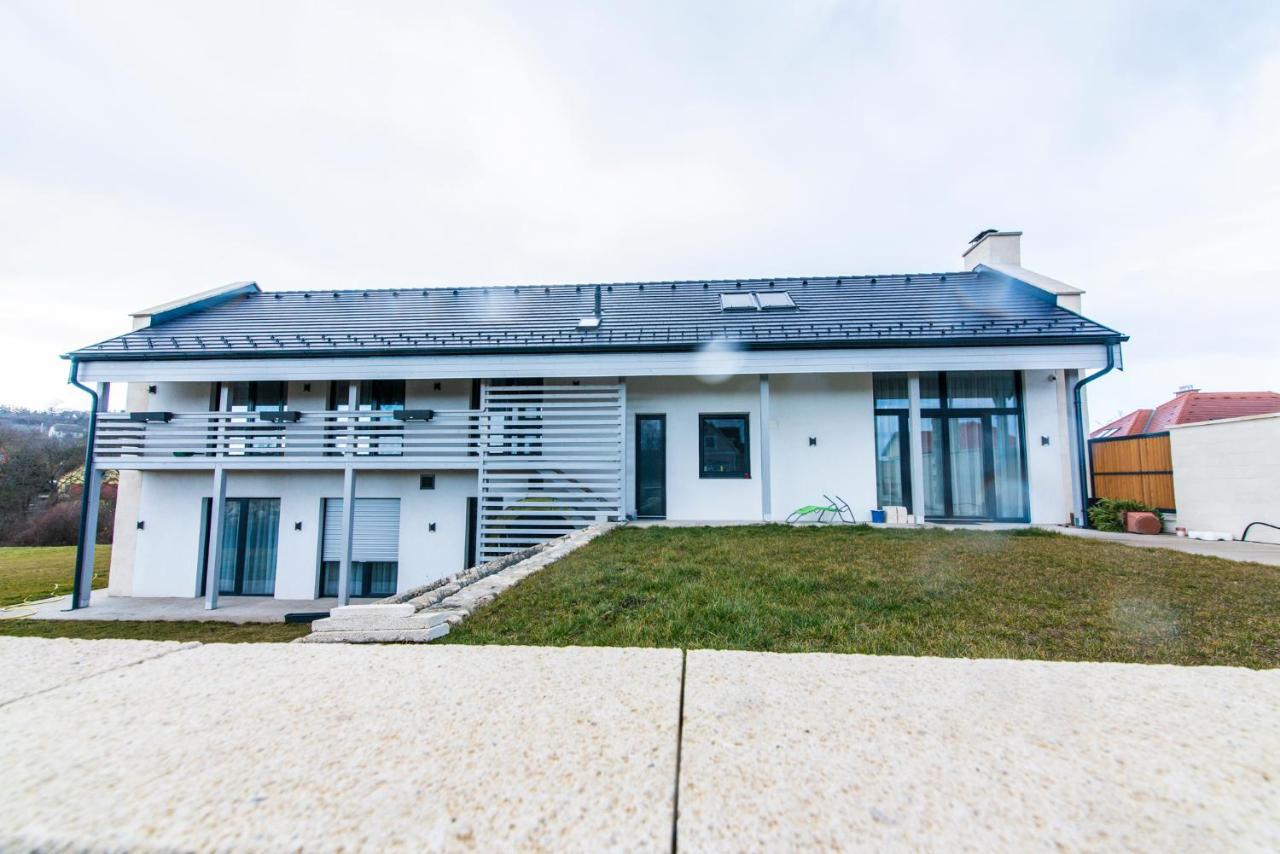 Vinorell Apartman Этек Экстерьер фото